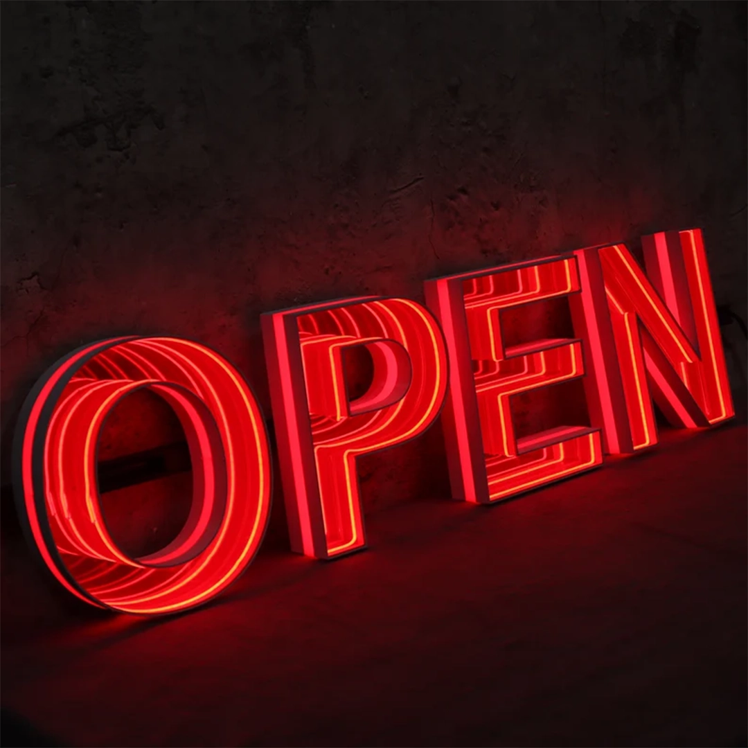Unique endless mirror sign